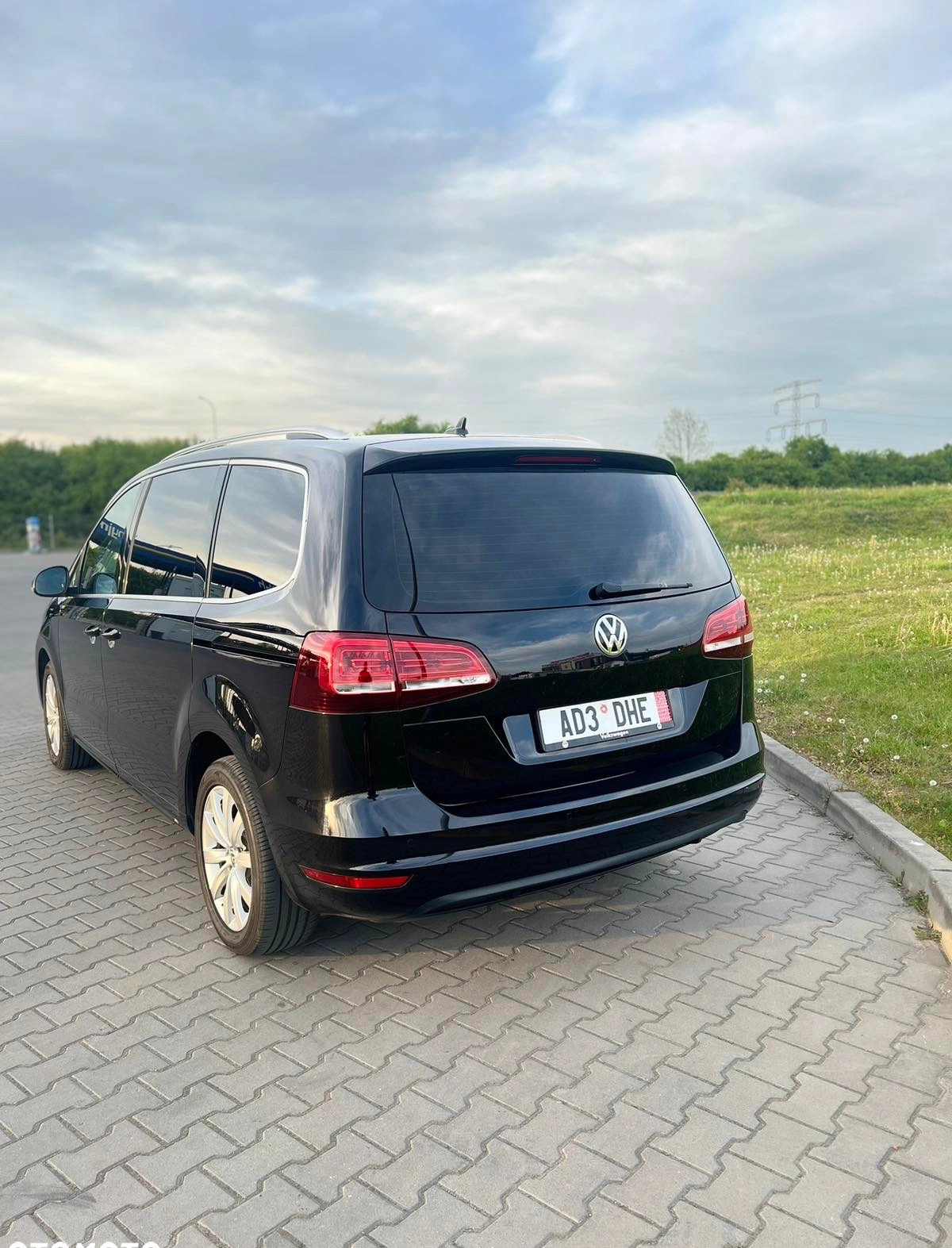 Volkswagen Sharan cena 85000 przebieg: 180000, rok produkcji 2019 z Wrocław małe 301